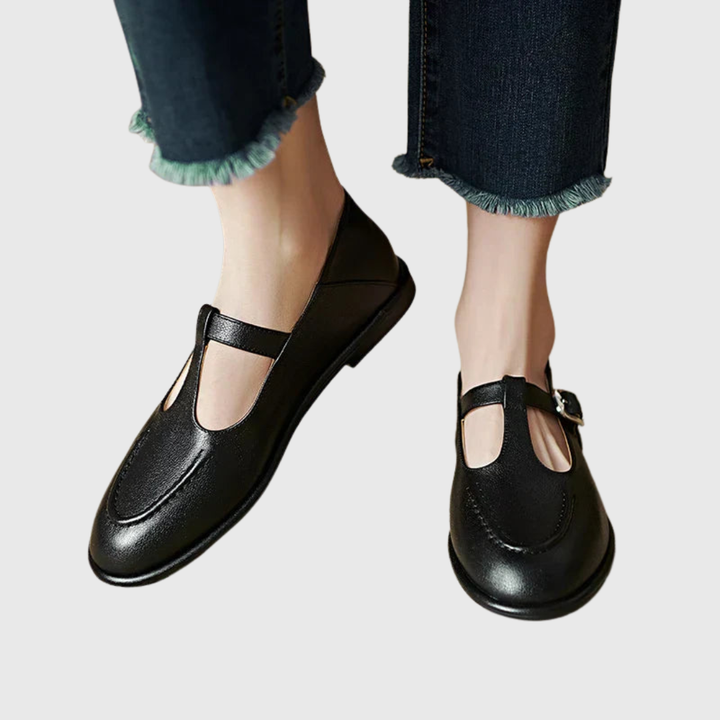 Vionne | Low Heeled Pumps