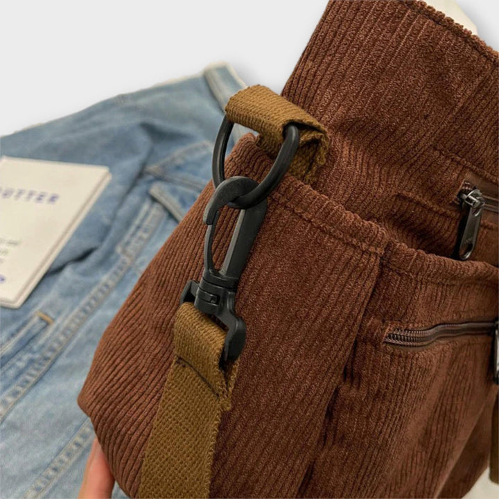 Helen | Tote Bag