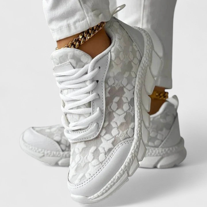 Clara | Cozy Sneakers