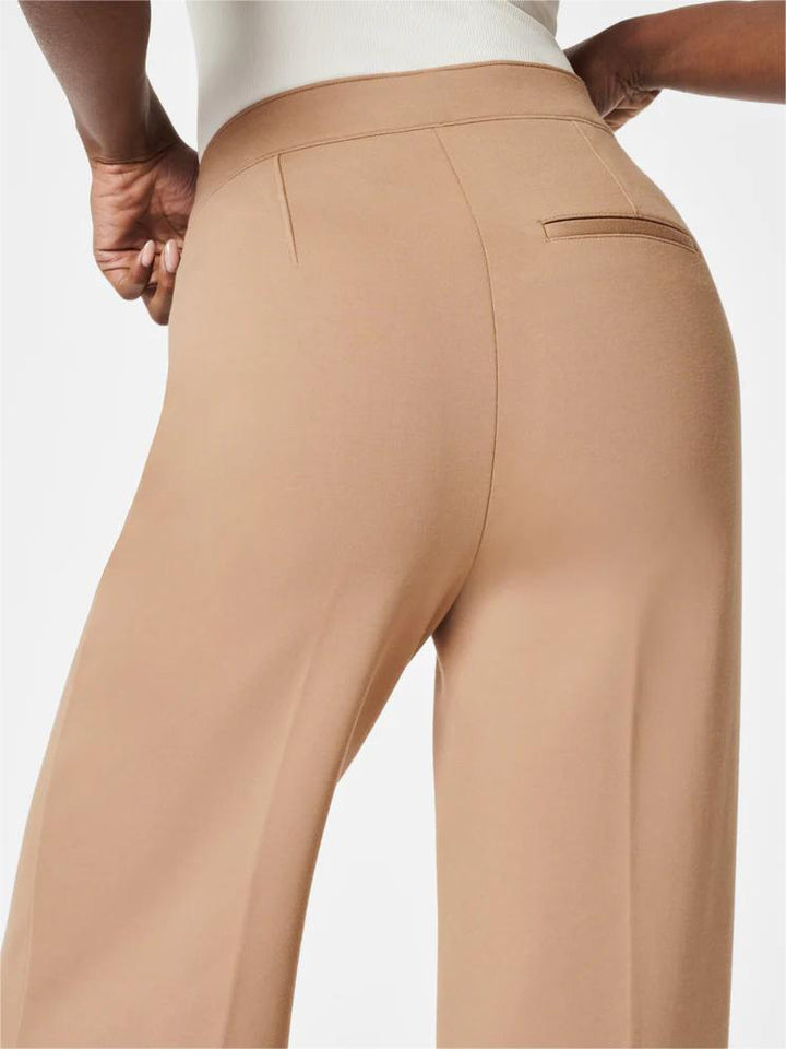 FitCurve™ Comfort Shaping Trousers