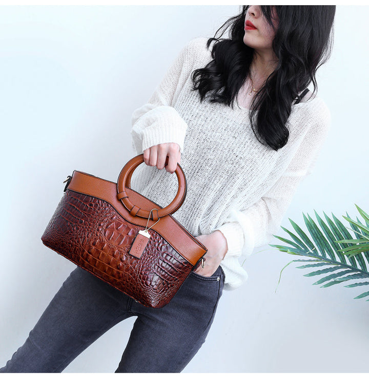 Dorothea | Classic Everyday Handbag