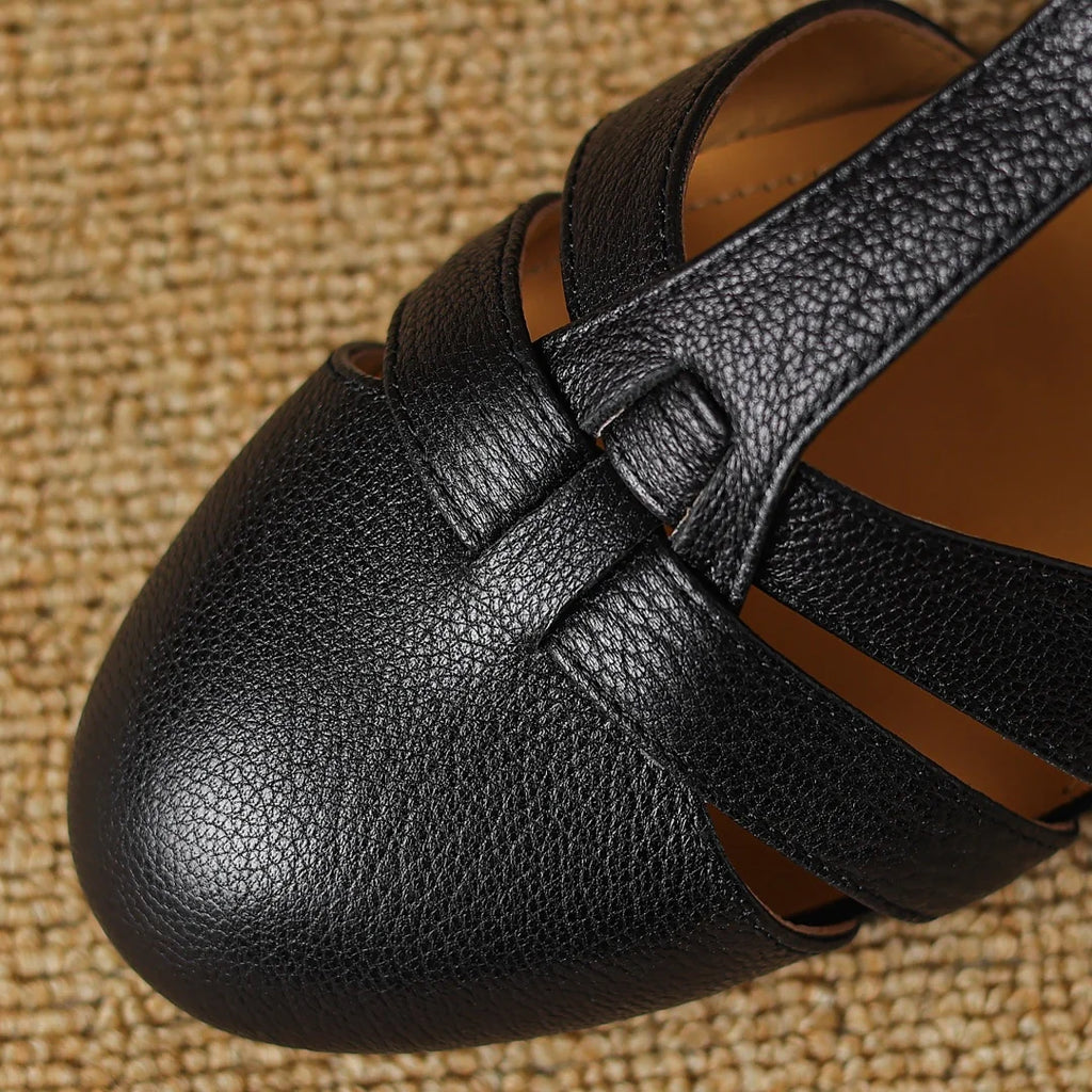 Nathalie | T-Bar Flats